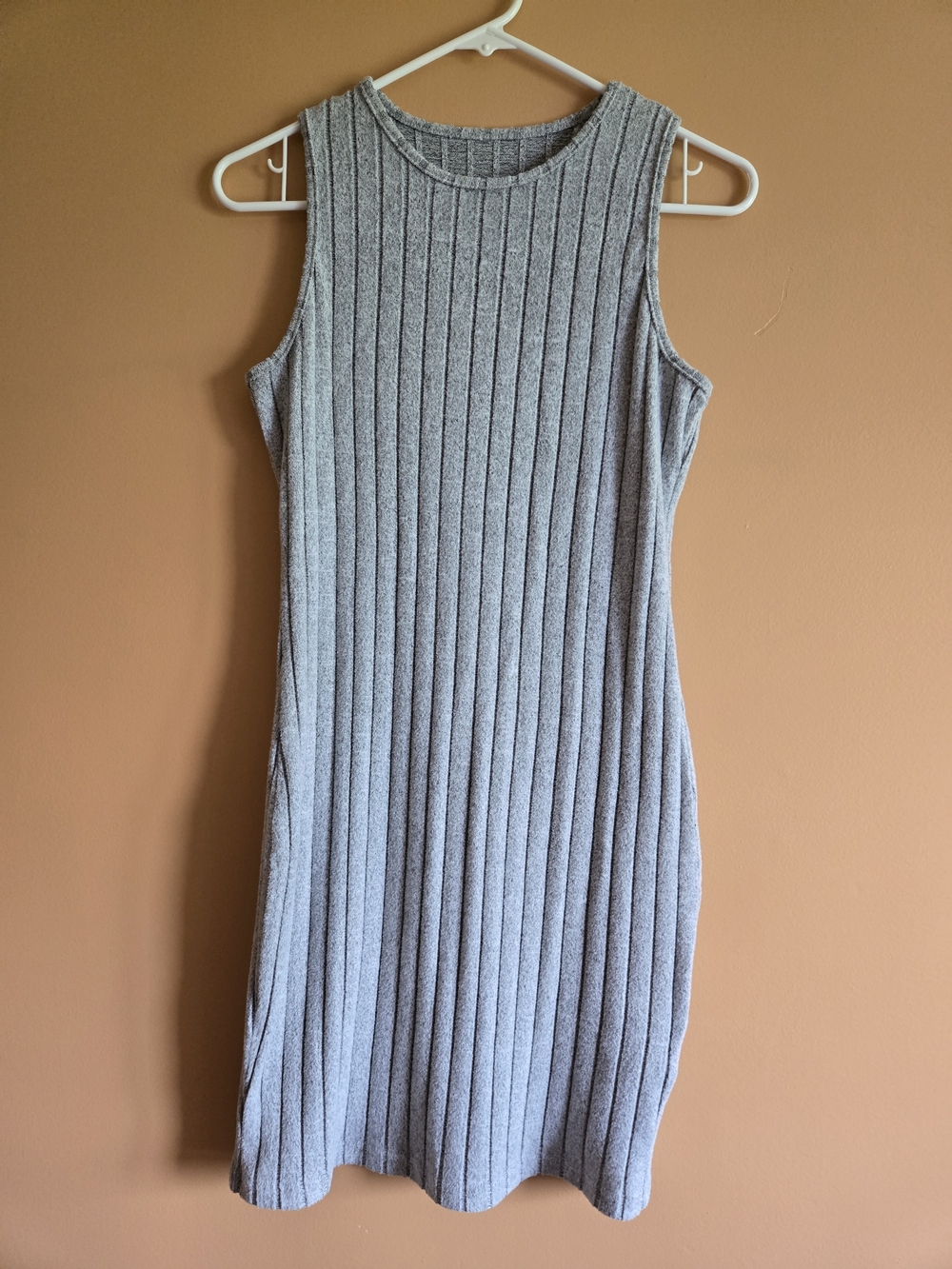 Shein Sleeveless Ribbed Knit Dress PTP=15.5" with stretch